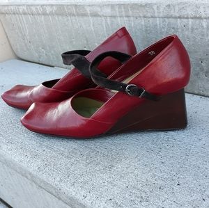 Lisa Nading shoes